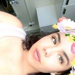 Meet your Posher, Karla